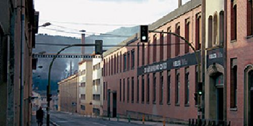 Reestructuracion estratégica y concentración en el negocio de Herramientas y Recambio Agrícola